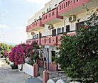 Apokoros Family Hotel Apt, ενοικιαζόμενα δωμάτια στο μέρος Crete, Greece