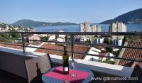 Apartments Anastasia, private accommodation in city Igalo, Montenegro