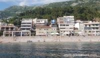 Apartments Obradovic, private accommodation in city Sutomore, Montenegro